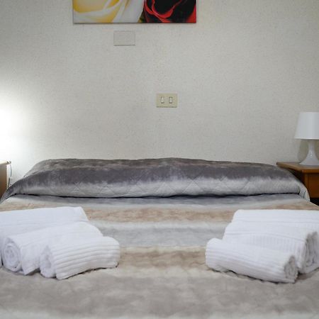 Hotel Casa Tra Noi Roma Ngoại thất bức ảnh