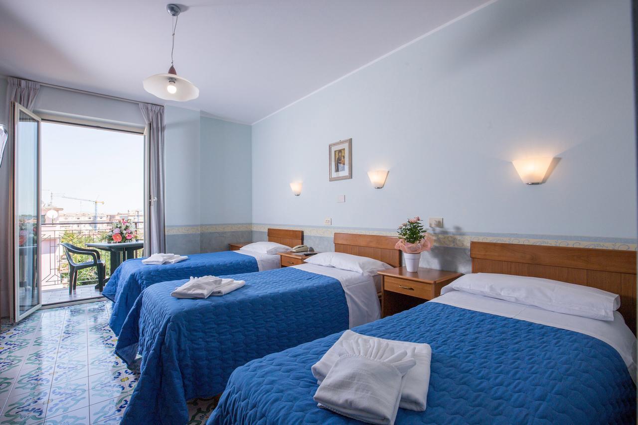 Hotel Casa Tra Noi Roma Ngoại thất bức ảnh